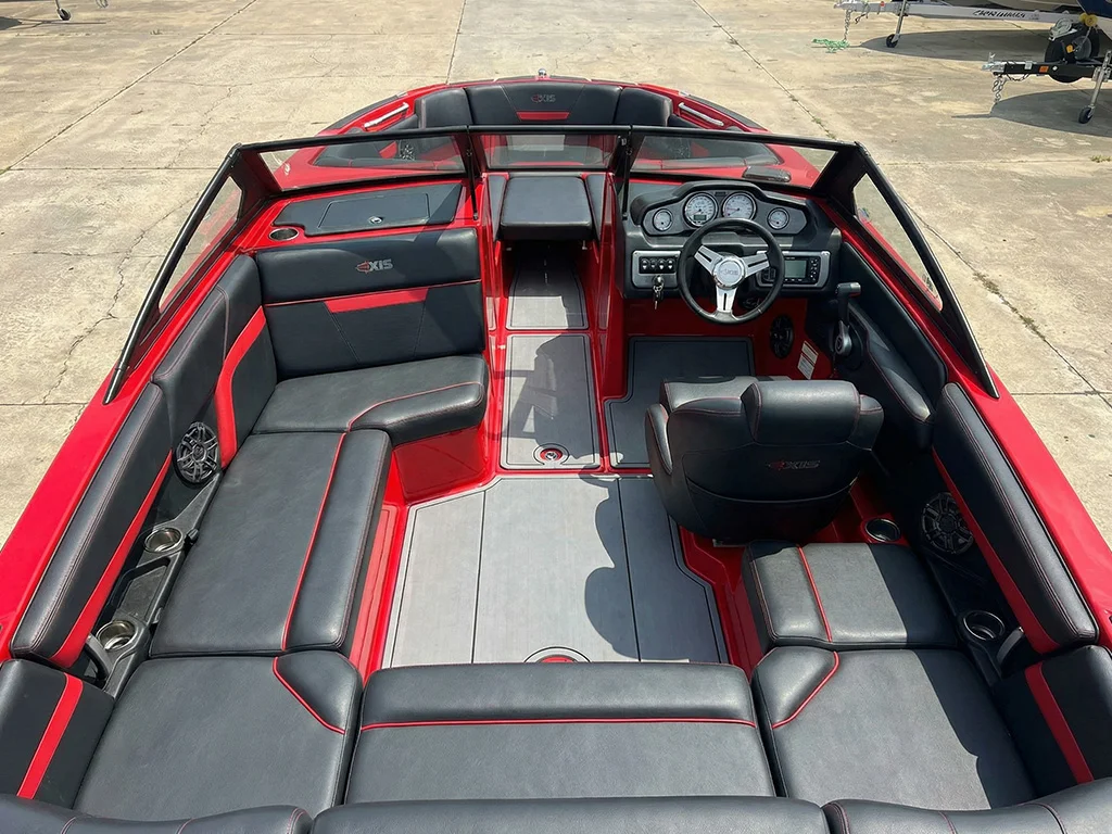 2022Axis-_0003_freepik__show-me-the-interior-of-this-boat__76088