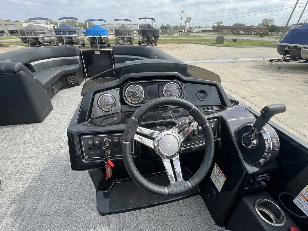 2020bar-_0000_creation_2301311492