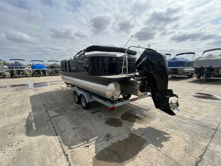 2020bar-_0007_creation_2300929949